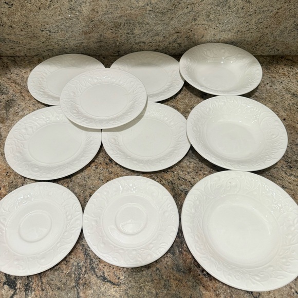 Tanglewood By CELLAR Plates (10 piece) - Picture 1 of 9